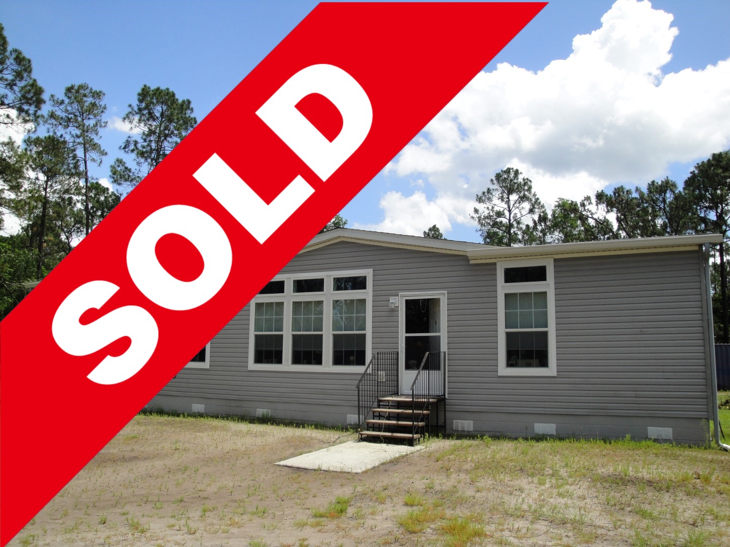 SOLD! Beautiful newer modular home on 2.5 acres!